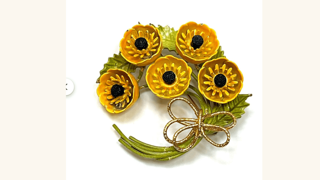 Unidentified vintage jewelry being researched for resale